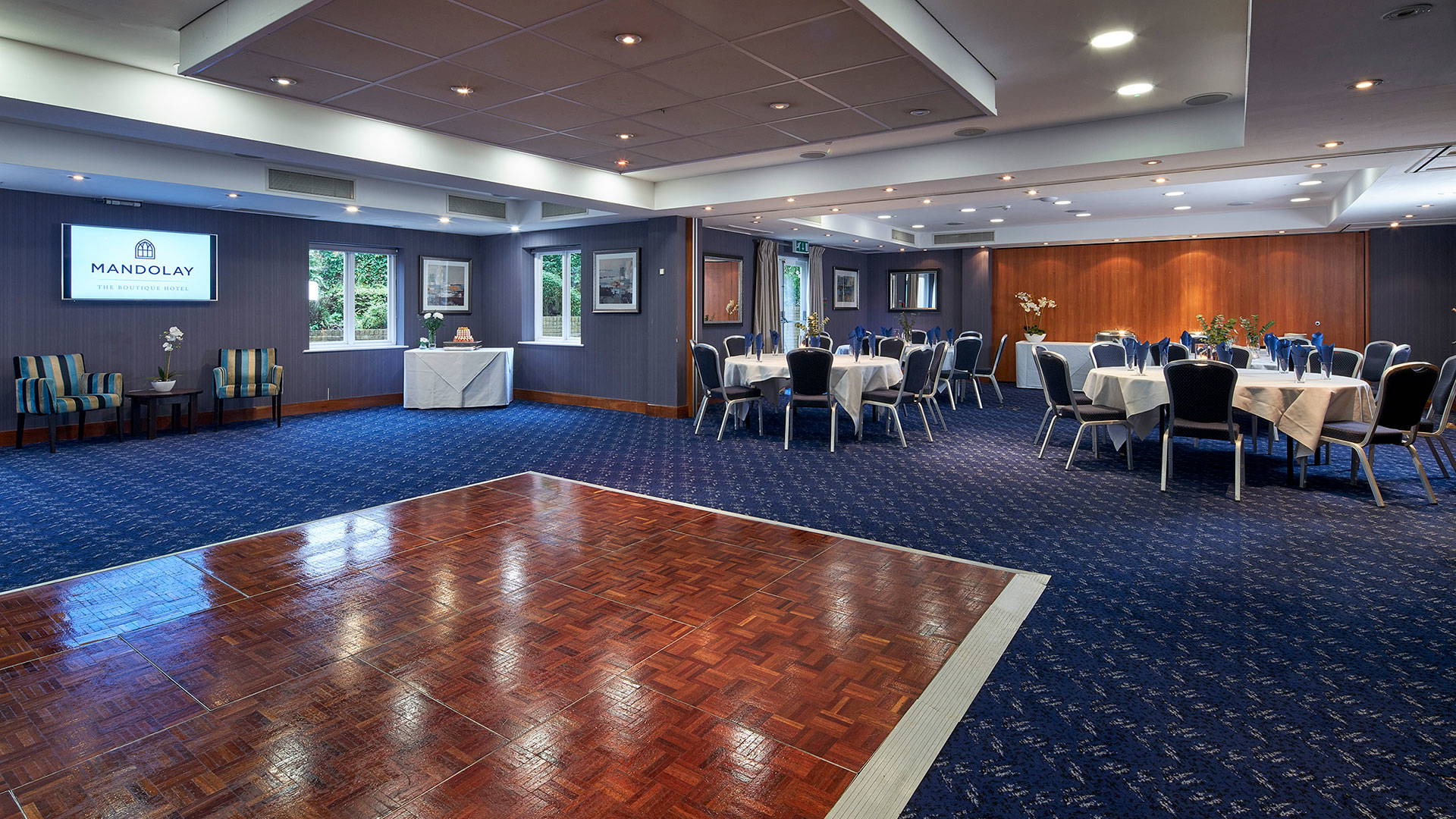 Mandolay Hotel and Conference Centre