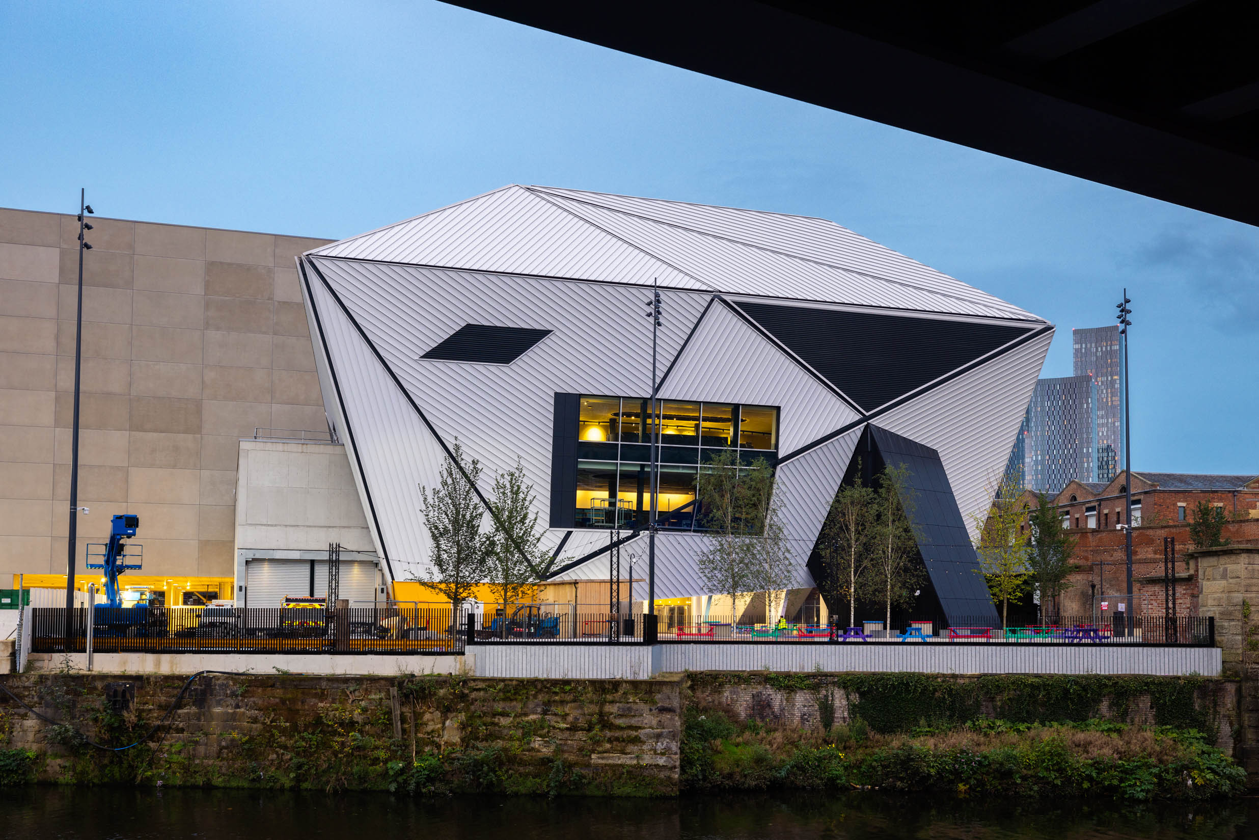 MANCHESTER’S NEW CULTURAL LANDMARK AVIVA STUDIOS OFFICIALLY OPENS