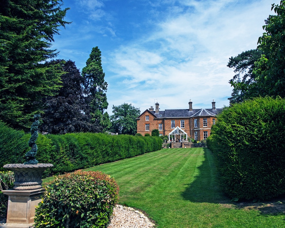 The Venues Collection to become first UK hotel and venue group to install Solar Powered EV Charging